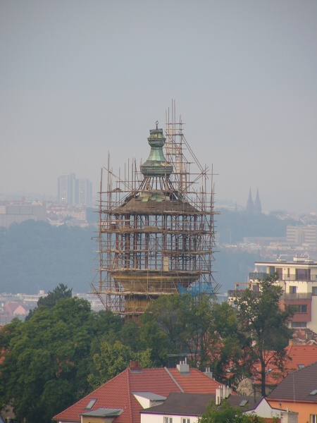 Vybourme zdi